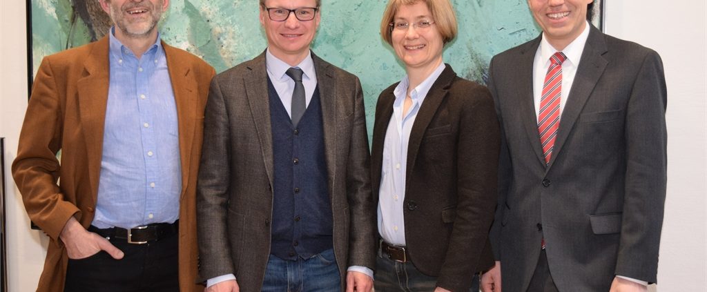 Prof. Dr. Elmar Junker, Staatsminister Bernd Sibler, Prof. Dr. Silke Stanzel, Landtagsabgeordneter Otto Lederer